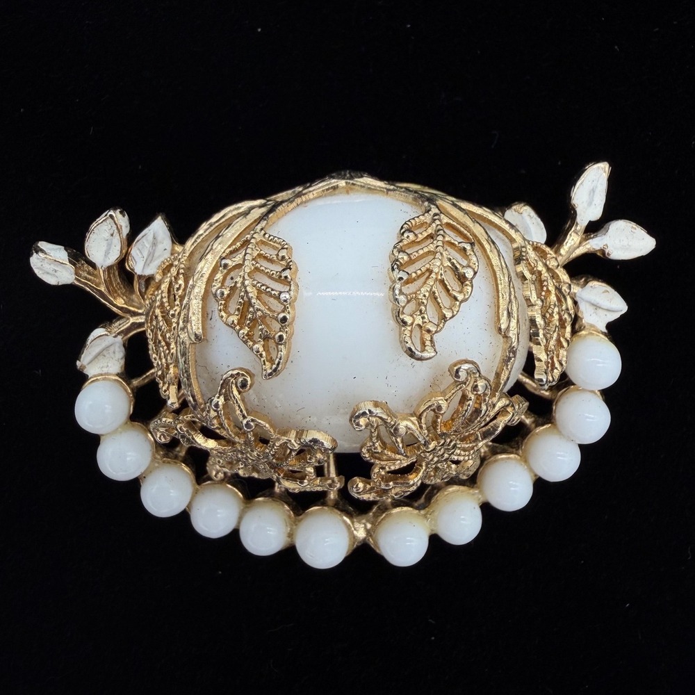 Vintage White Milk Glass Bead Brooch Gold Tone Filigree Floral Leaf Pin 2"